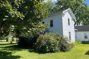 207 Main St, Fair Water, WI 53931 - Photo 5