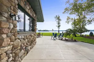 N8070 Tipperary Ln, Crivitz, WI 54114 - Photo 9