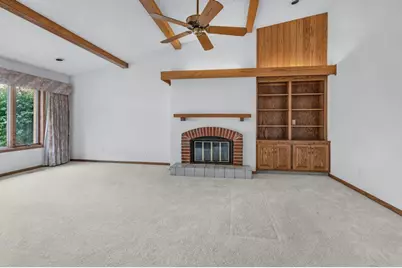 3401 N Fiesta Drive, Appleton, WI 54911 - Photo 3