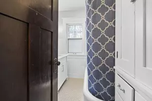 222 S Chestnut Ave, Green Bay, WI 54303 - Photo 23