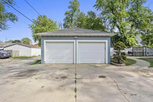 222 S Chestnut Ave, Green Bay, WI 54303 - Photo 27