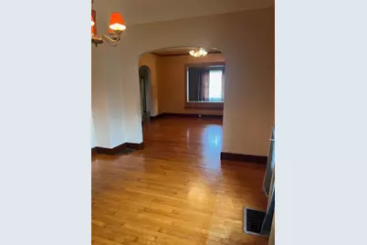 23 E Nevada Avenue, Oshkosh, WI 54901 - Photo 3