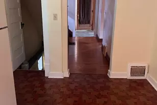 23 E Nevada Ave, Oshkosh, WI 54901 - Photo 9