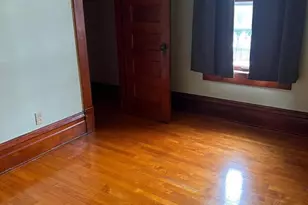 23 E Nevada Ave, Oshkosh, WI 54901 - Photo 11