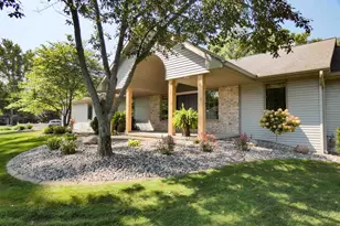 2753 Summerset Cir, Suamico, WI 54173 - Photo 47