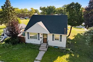 161 N Bell St, Fond du Lac, WI 54935 - Photo 1