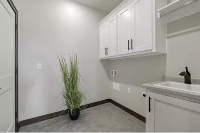 895 Black Swan Drive, Menasha, WI 54153 - Photo 39