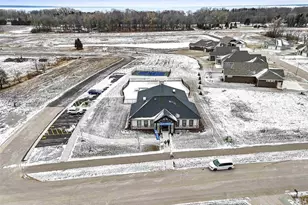 895 Black Swan Dr, Menasha, WI 54153 - Photo 61