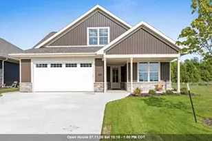 895 Black Swan Dr, Menasha, WI 54952 - Photo 1