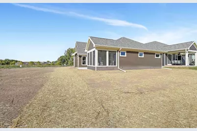 895 Black Swan Drive, Menasha, WI 54153 - Photo 59