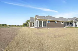 895 Black Swan Dr, Menasha, WI 54153 - Photo 59