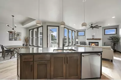 895 Black Swan Drive, Menasha, WI 54153 - Photo 15