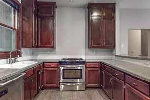 2055 S Tanager Ln, Suamico, WI 54313 - Photo 17