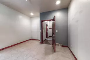 2055 S Tanager Ln, Suamico, WI 54313 - Photo 25