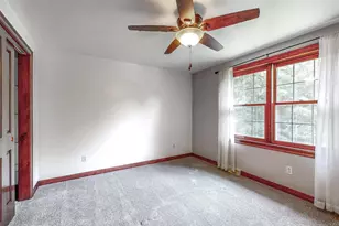 2055 S Tanager Ln, Suamico, WI 54313 - Photo 41