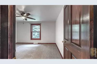 2055 S Tanager Lane, Suamico, WI 54313 - Photo 35