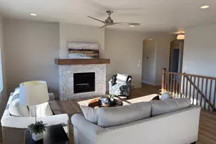 2973 Georgetown Pl, Menasha, WI 54952 - Photo 3