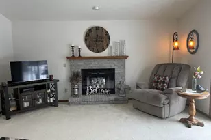 985 Babcock St, Neenah, WI 54956 - Photo 19