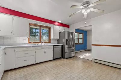 903 Harding Street, Waupaca, WI 54981 - Photo 11