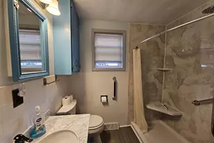 113 N State St, Waupaca, WI 54981 - Photo 7