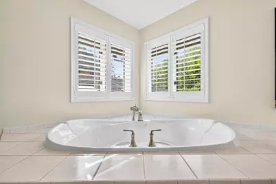 2905 Fox Run, Appleton, WI 54914 - Photo 25