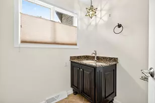 2905 Fox Run, Appleton, WI 54914 - Photo 17