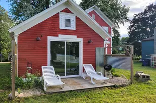 325 Water St, Iola, WI 54945 - Photo 23