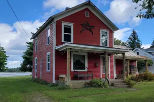 325 Water St, Iola, WI 54945 - Photo 41