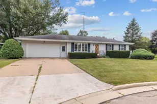 132 Oak Ct, Berlin, WI 54923 - Photo 49