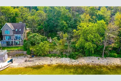 5361 Edgewater Beach Road, Green Bay, WI 54311 - Photo 1