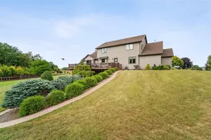 N1100 Wood Ln, Pulaski, WI 54162 - Photo 41