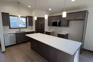 3876 Meunier Ln, Green Bay, WI 54311 - Photo 9