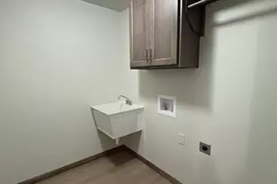 3876 Meunier Ln, Green Bay, WI 54311 - Photo 21