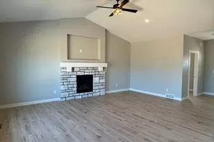 1762 Loyal Dr, Neenah, WI 54956 - Photo 17