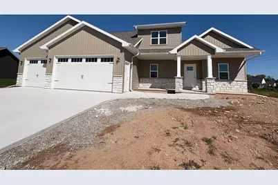 1762 Loyal Drive, Neenah, WI 54956 - Photo 3