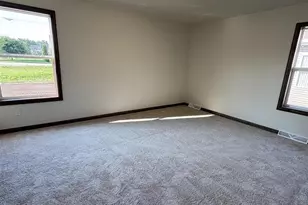 3876 Meunier Ln, Green Bay, WI 54311 - Photo 15