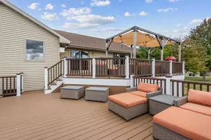 192 Whimbrel Ct, Pulaski, WI 54162 - Photo 43