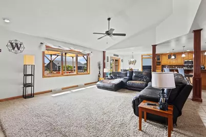 192 Whimbrel Court, Pulaski, WI 54162 - Photo 5