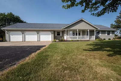 5064 Cth R, Denmark, WI 54208 - Photo 1