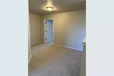 N9315 Gemstone Court, Appleton, WI 54915 - Photo 9