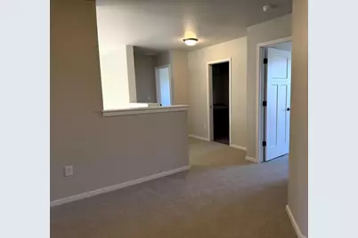 N9315 Gemstone Court, Appleton, WI 54915 - Photo 13