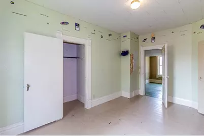 211 E Wolf River Avenue, New London, WI 54961 - Photo 35