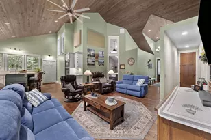 8916 N Shore Dr, Amherst Jct, WI 54407 - Photo 29