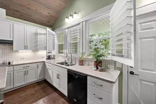 8916 N Shore Dr, Amherst Jct, WI 54407 - Photo 19