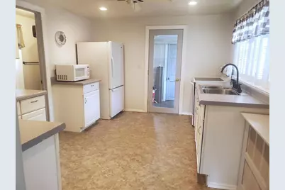 262 N Wisconsin Street, Berlin, WI 54923 - Photo 3