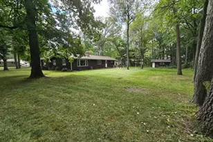 925 E Ridlington Ave, Shawano, WI 54166 - Photo 31