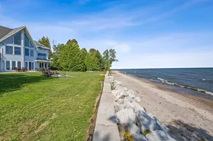 E7379 Washington Rd, Algoma, WI 54201 - Photo 77