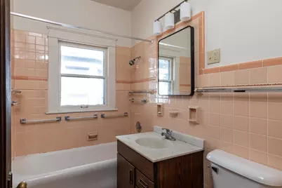 644 Wisconsin Street, Oshkosh, WI 54901 - Photo 17