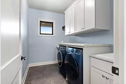 393 Farmhouse Lane, Combined Locks, WI 54113 - Photo 33