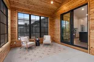 393 Farmhouse Ln, Combined Locks, WI 54113 - Photo 21